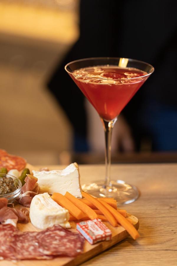 The Originals Boutique Hotel Restaurant Saint James, Montaigu-Vendee Luaran gambar