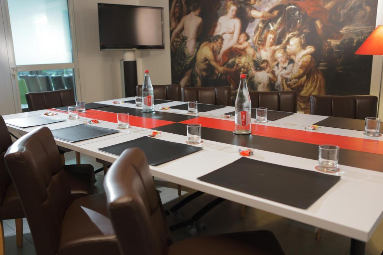 The Originals Boutique Hotel Restaurant Saint James, Montaigu-Vendee Luaran gambar